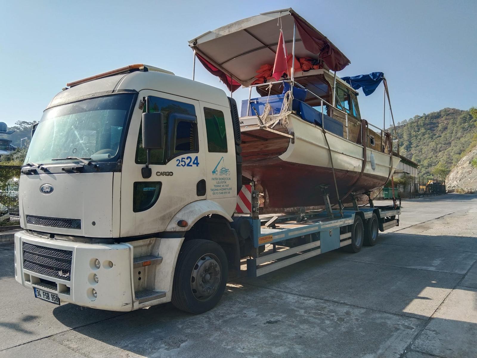 Karadan denize tekne indirme