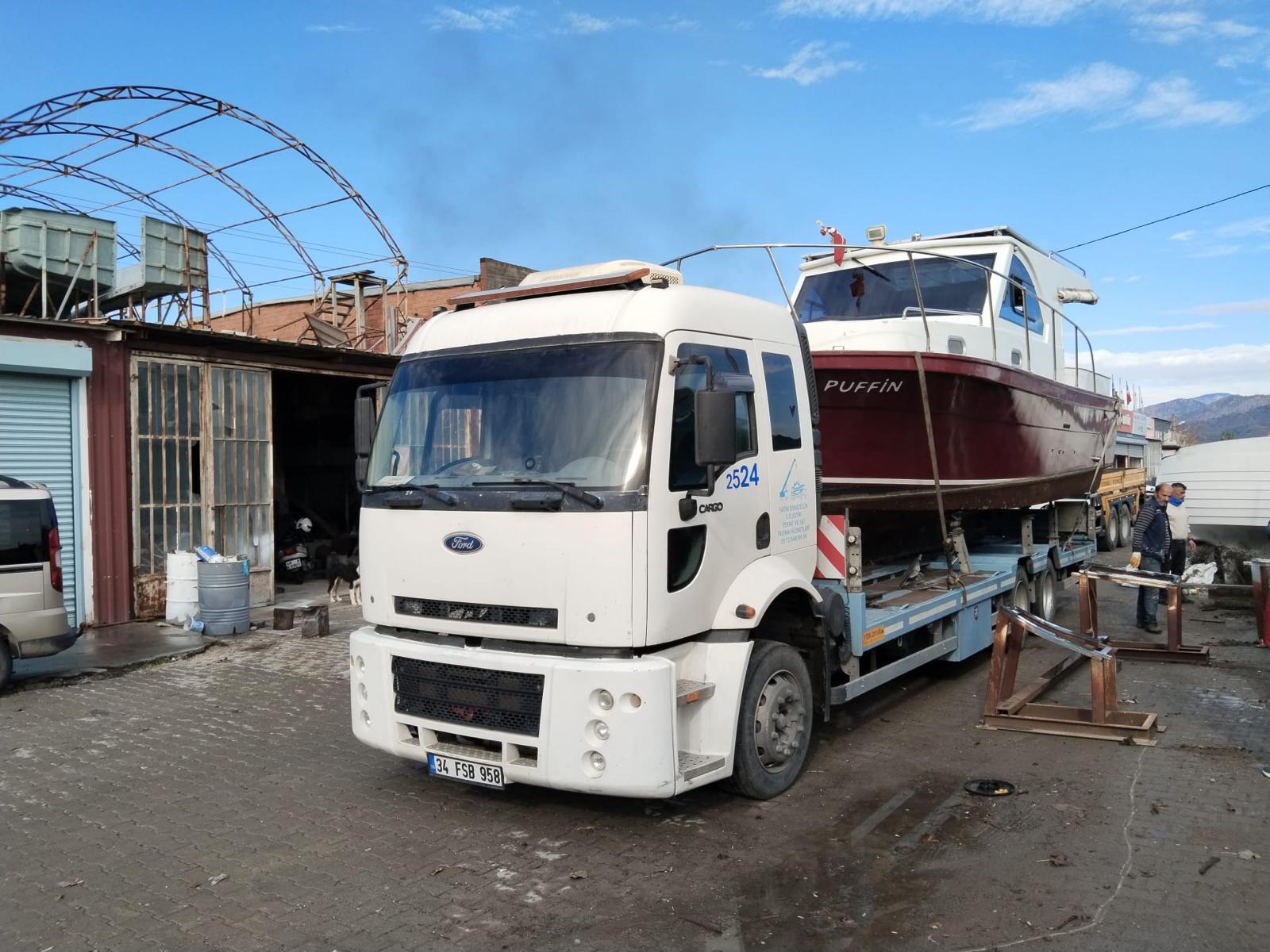 Tekne taşıma aracı ve ekipmanları
