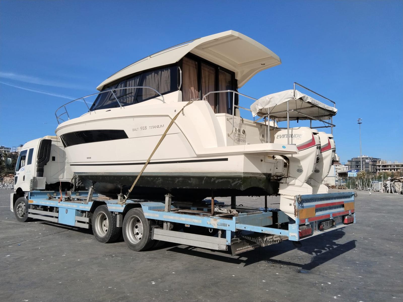Catamaran Tekne Taşıma