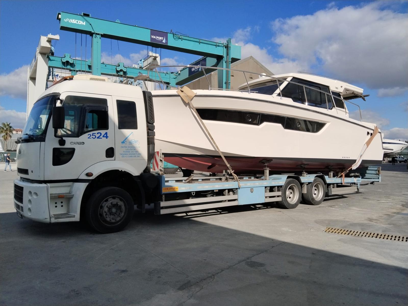 Özel tekne transport